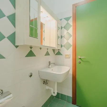 Casa Serena - 1 Minuto Dalla Apartment *