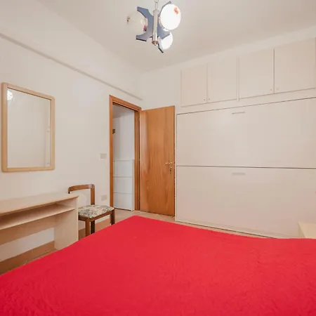 Casa Serena - 1 Minuto Dalla *