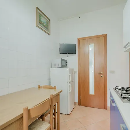 Casa Serena - 1 Minuto Dalla * Каорле